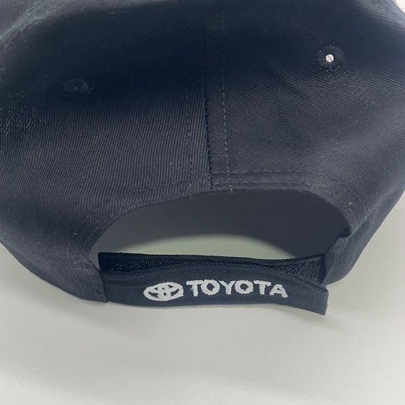 Toyota Logo Hat Black & White | Unisex Adjustable Strapback Cap NWT - Picture 3 of 4